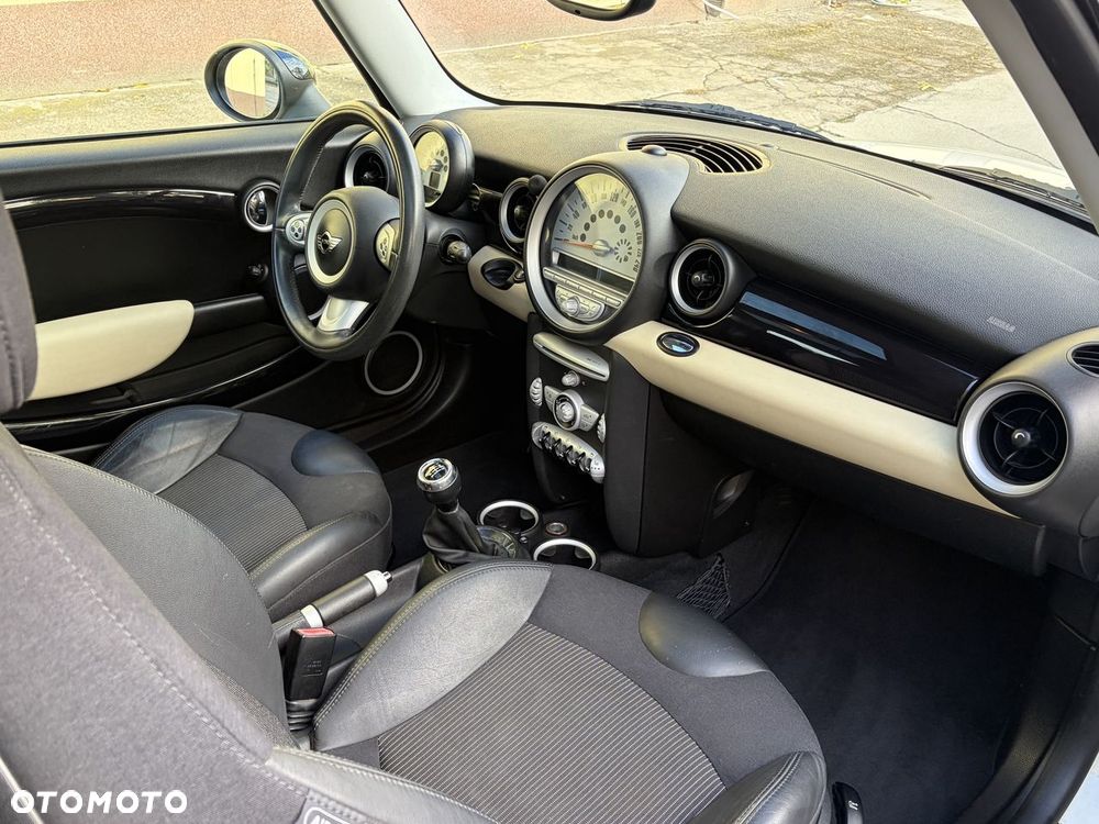 MINI Cooper - 17