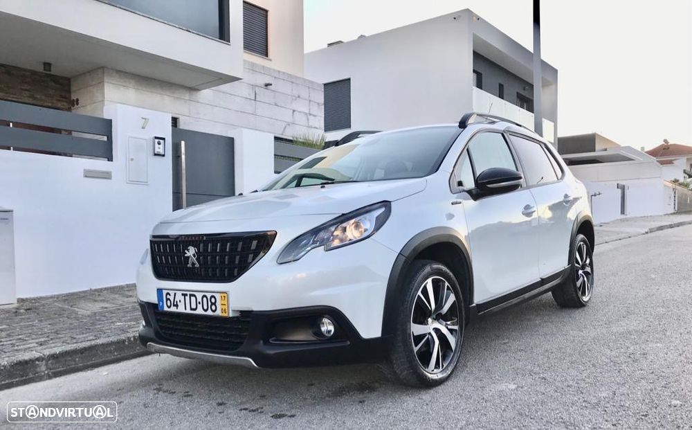 Peugeot 2008 1.2 PureTech GT Line - 1