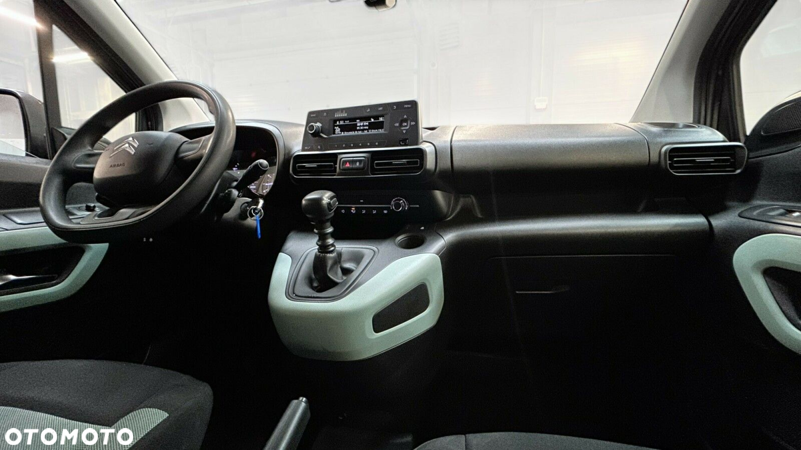 Citroën Berlingo M 1.2 PureTech Feel S&S - 25