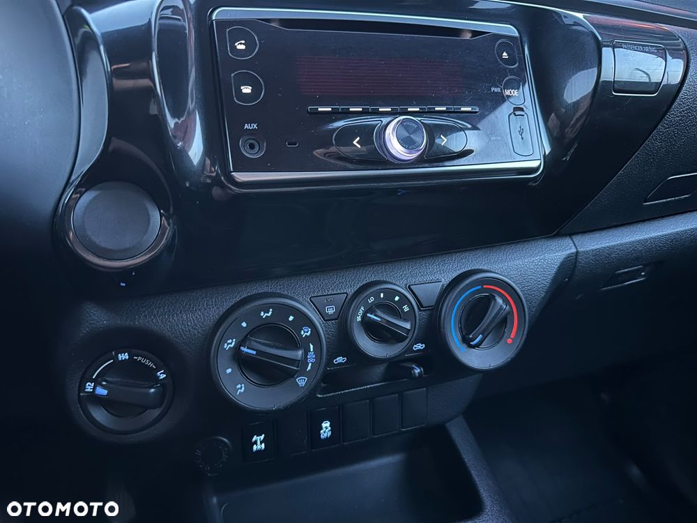 Toyota Hilux 2.4 D-4D Single Cab DL 4x2 - 17