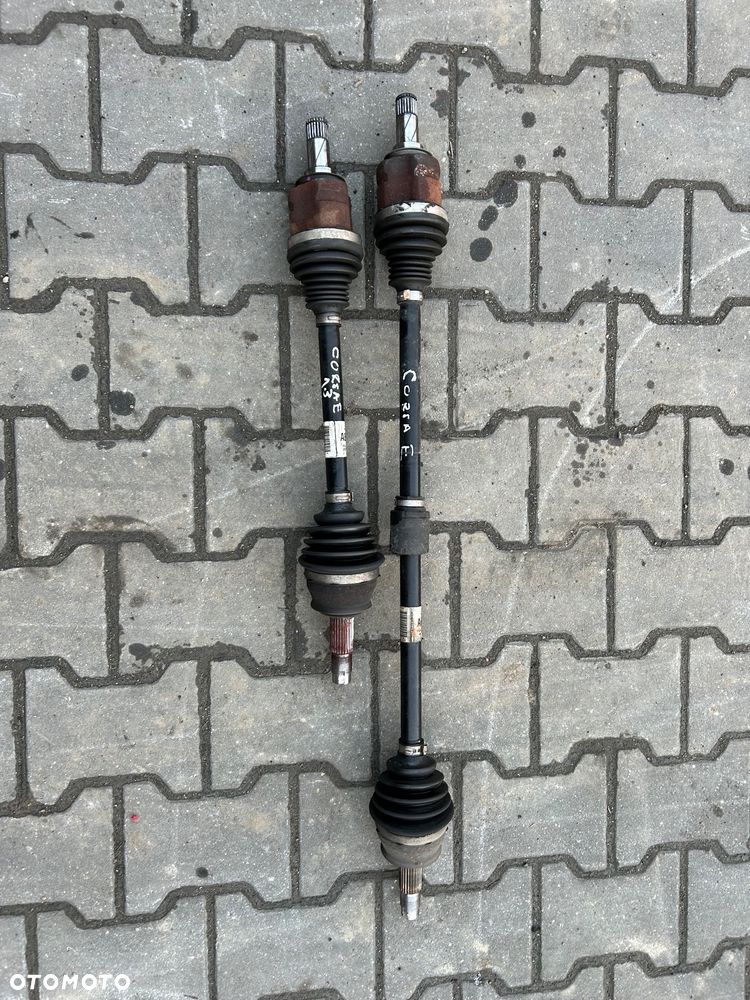 Opel Corsa E półoś 1.3 diesel lewa prawa - 1