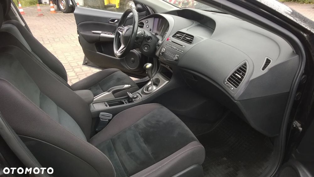 Honda Civic - 10