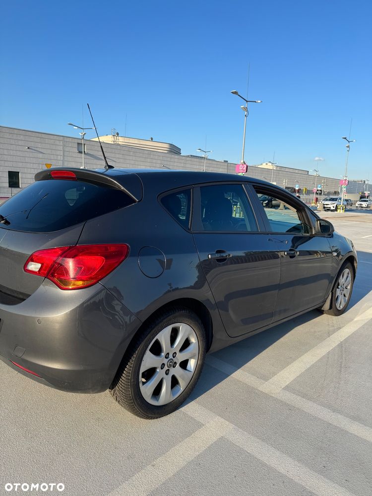 Opel Astra 1.4 T Enjoy - 3