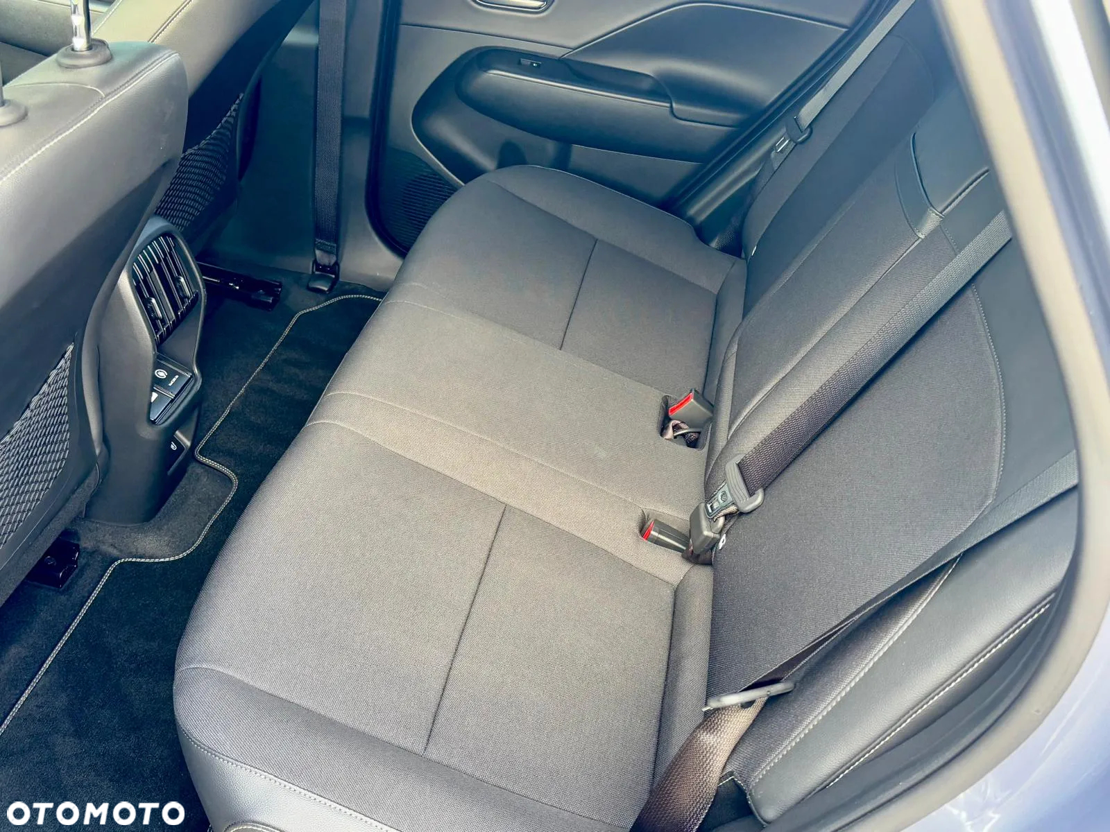 Hyundai Kona Electric 65kWh Executive - 19