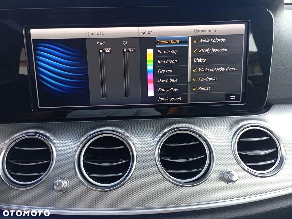 Mercedes-Benz Klasa E 220 d 9G-TRONIC - 19