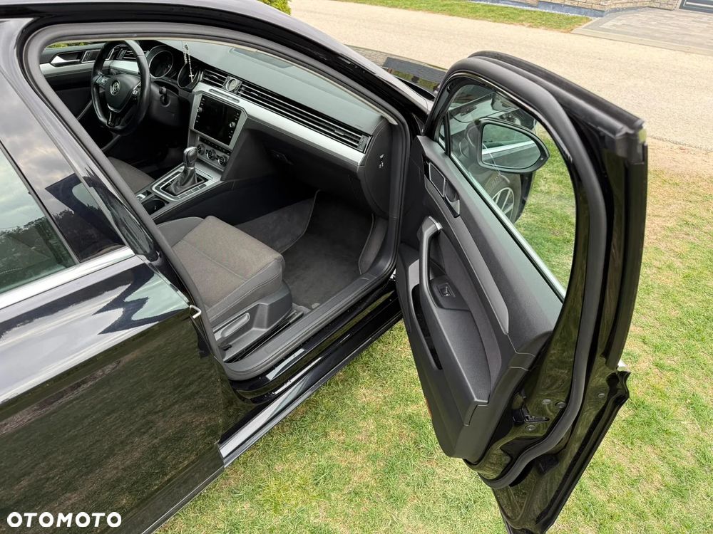 Volkswagen Passat 2.0 TDI BMT Comfortline DSG7 - 16