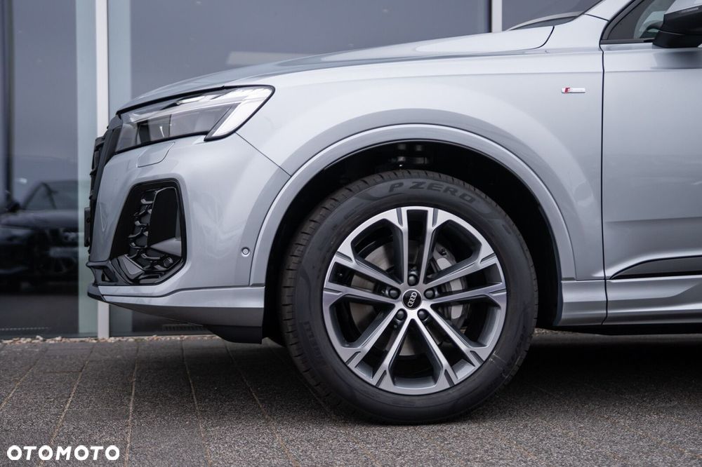 Audi Q7 - 6