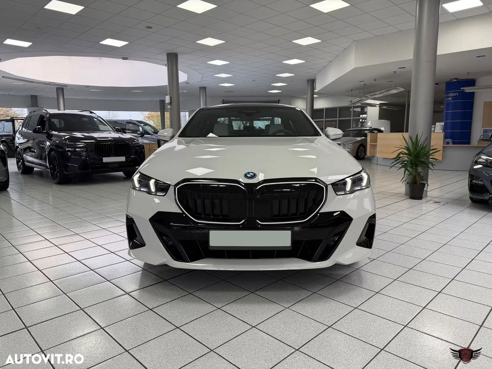 BMW Seria 5 550e xDrive Aut. - 2