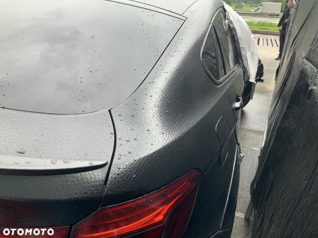 BMW X6 M50d - 9