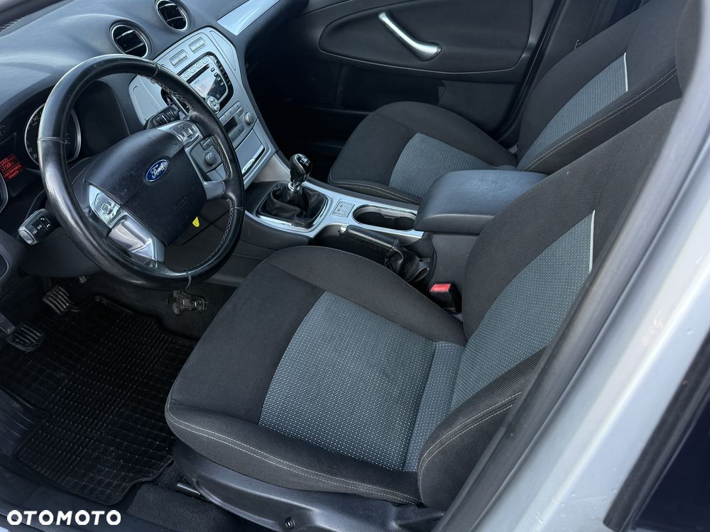 Ford Mondeo SW 2.0 TDCi Business Edition - 12