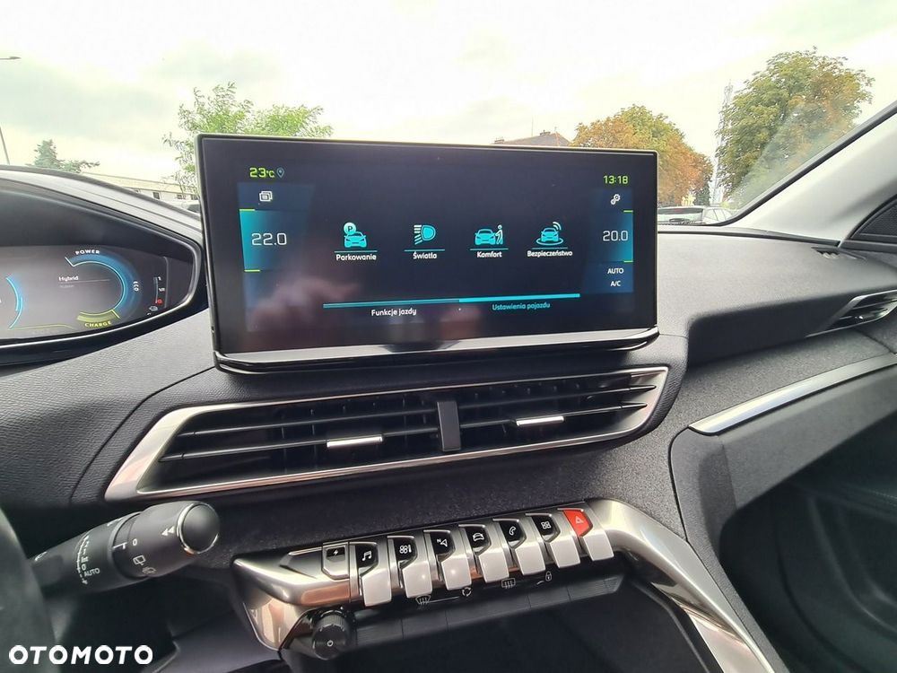 Peugeot 3008 1.6 PureTech Hybrid PHEV Allure Pack S&S EAT8 - 19