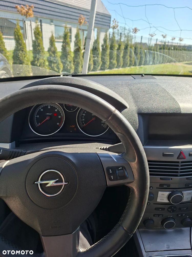 Opel Astra 1.6 Elegance - 4