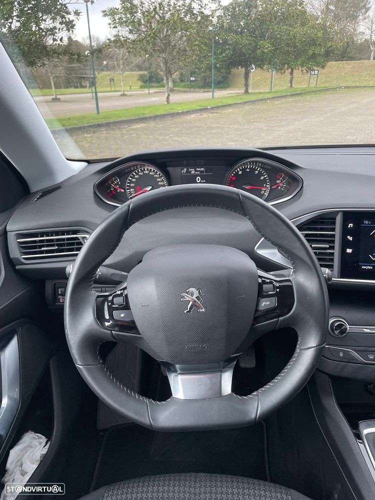 Peugeot 308 PureTech 110 Stop & Start Style - 12