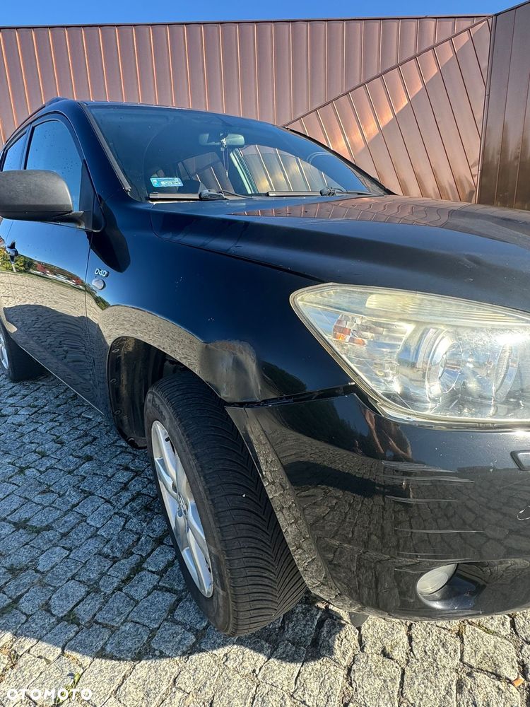Toyota RAV4 2.2 D-4D Premium - 4