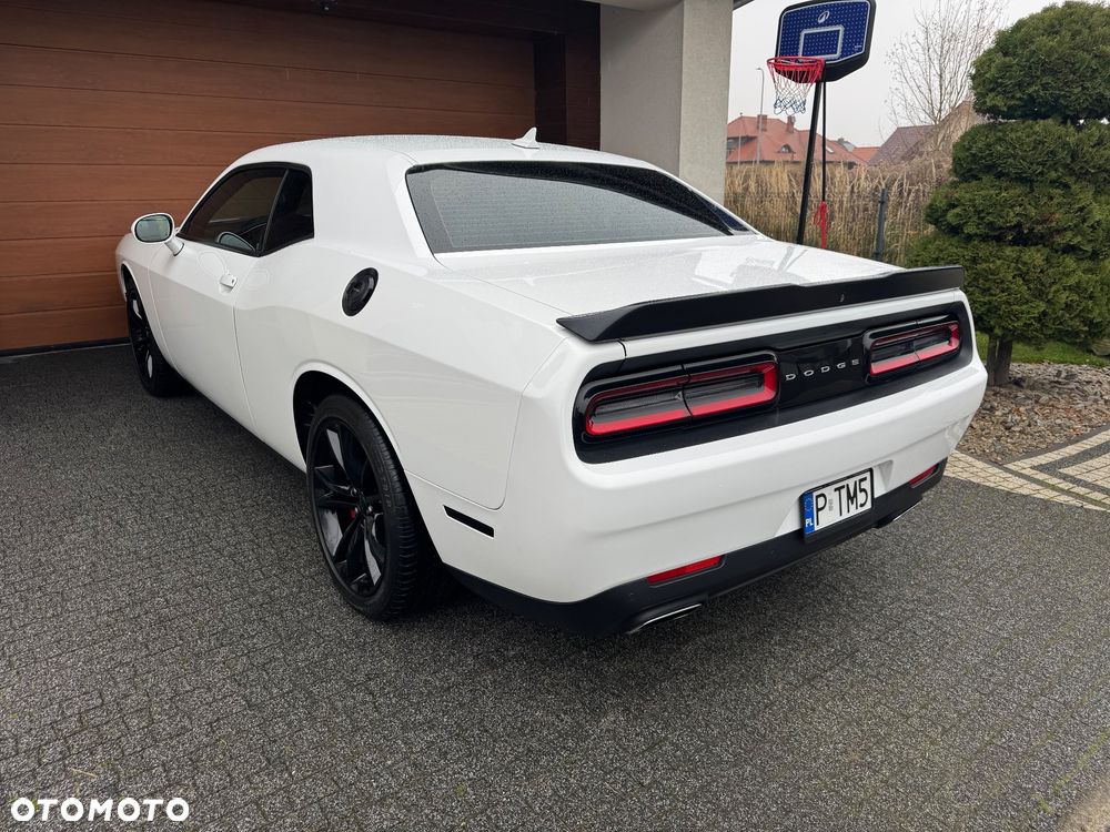 Dodge Challenger 3.6 SXT Plus - 8