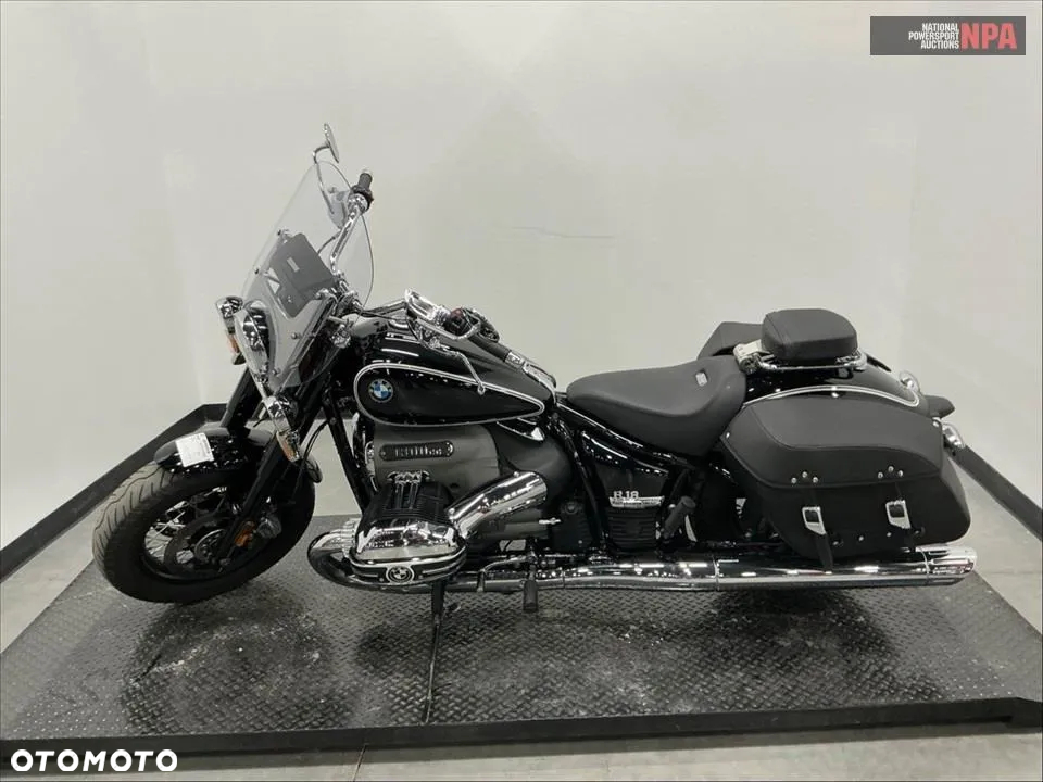 BMW R - 2
