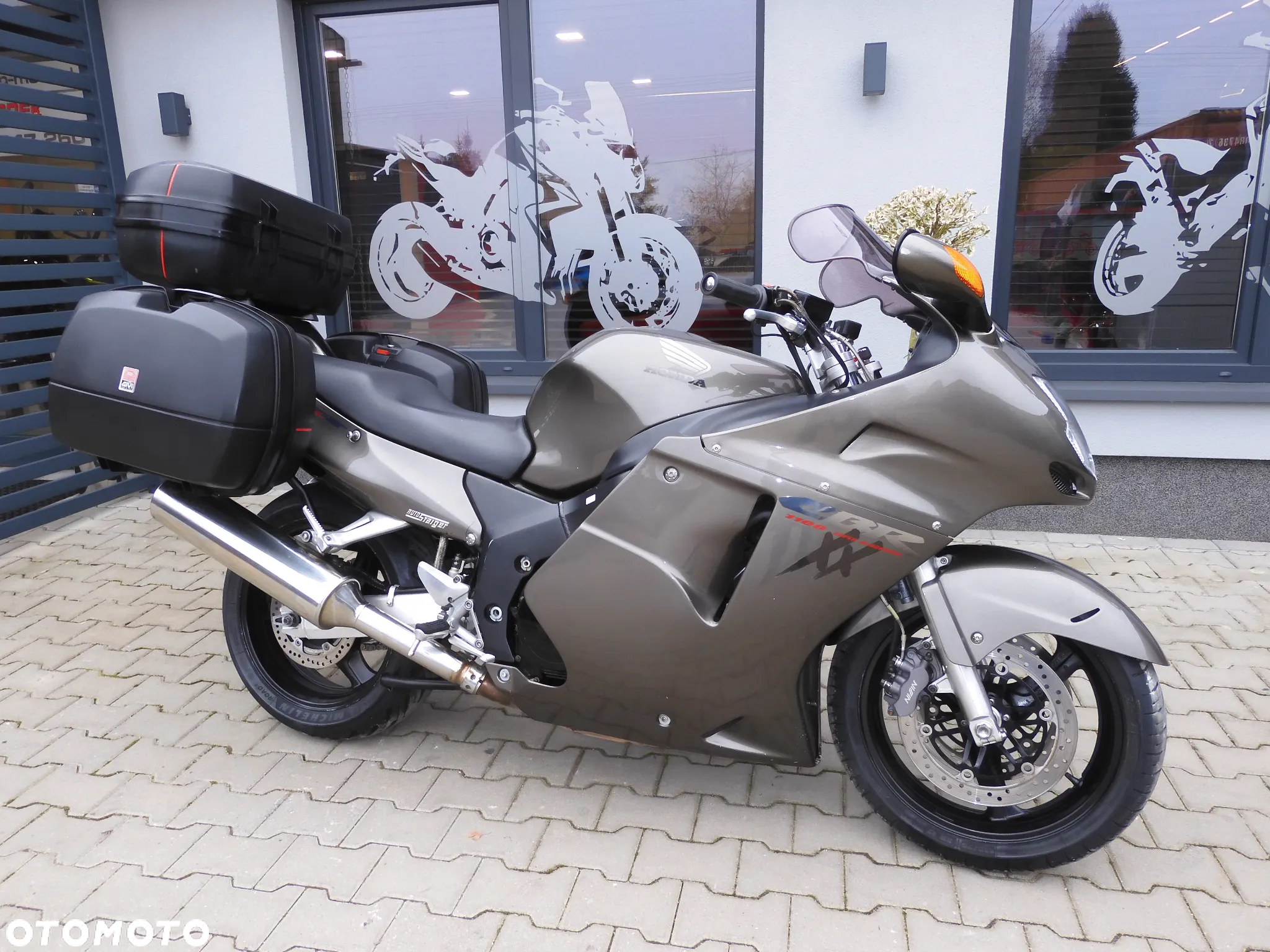 Honda CBR - 7