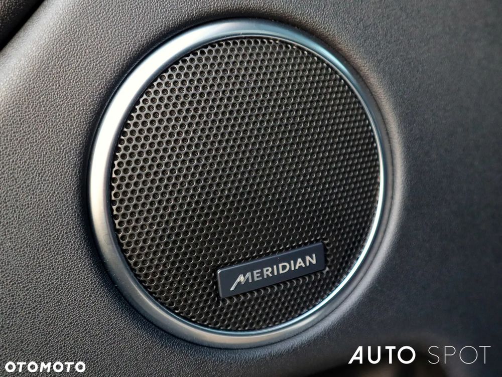 Land Rover Discovery Sport 2.0 P200 mHEV SE - 17