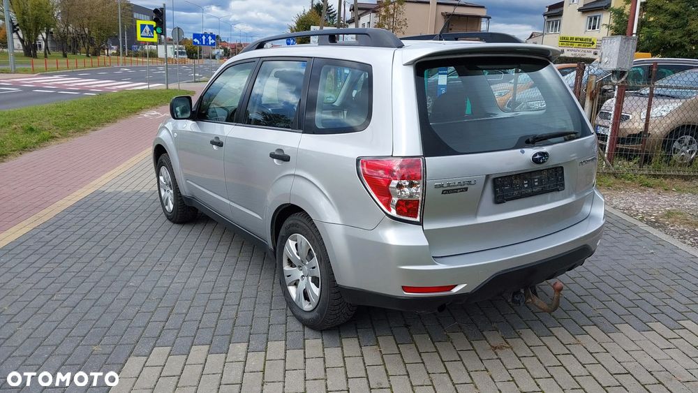 Subaru Forester 2.0 XA TRE - 5