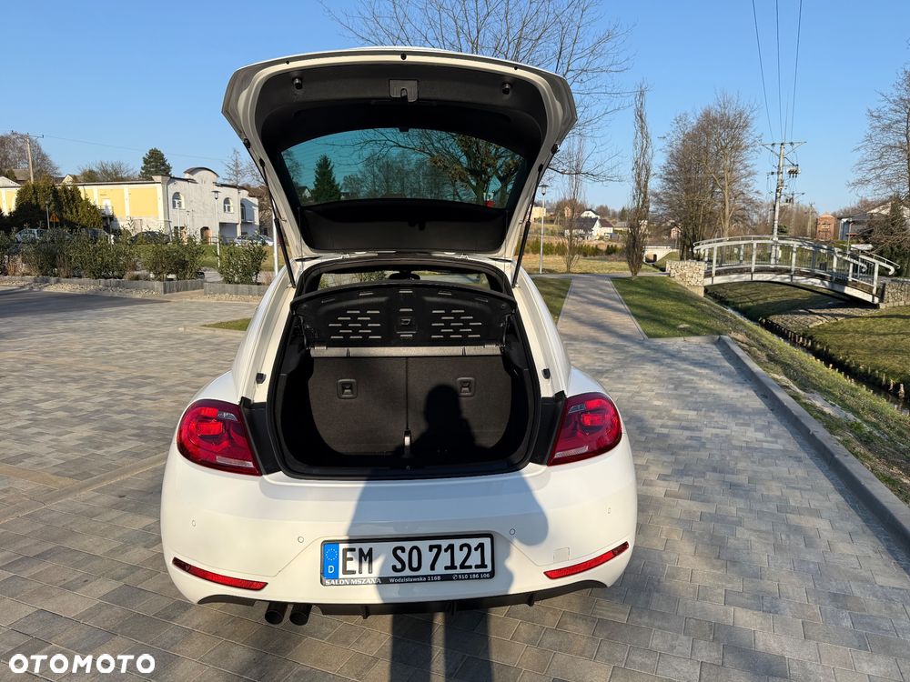 Volkswagen Beetle 2.0 TDI DPF Sport - 21