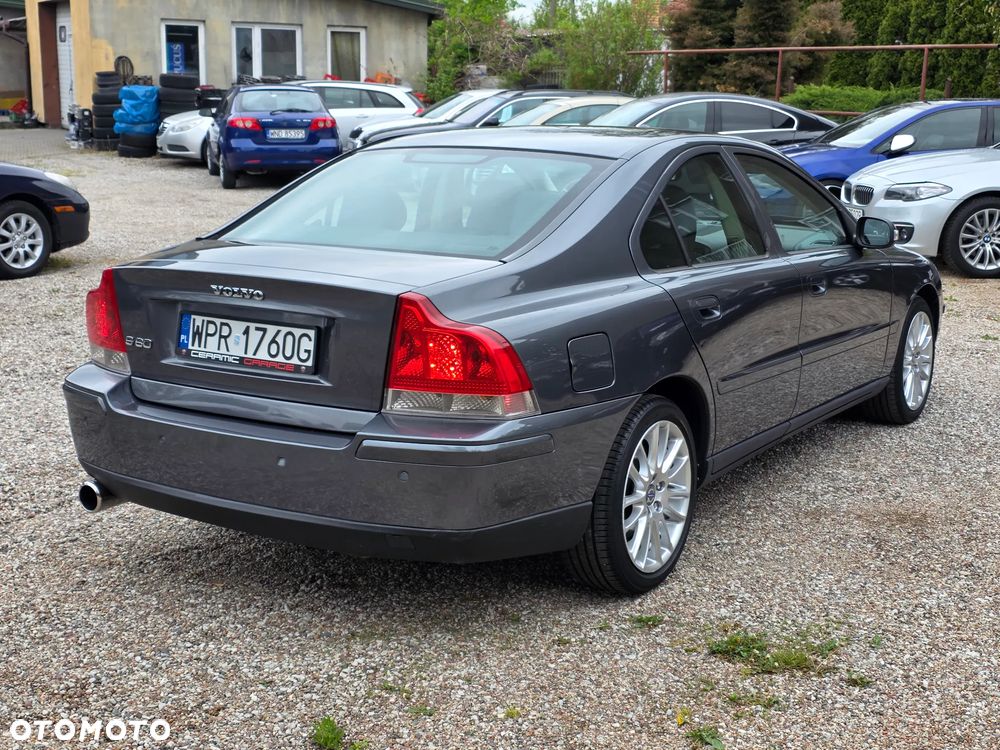 Volvo S60 2.4 Momentum - 3