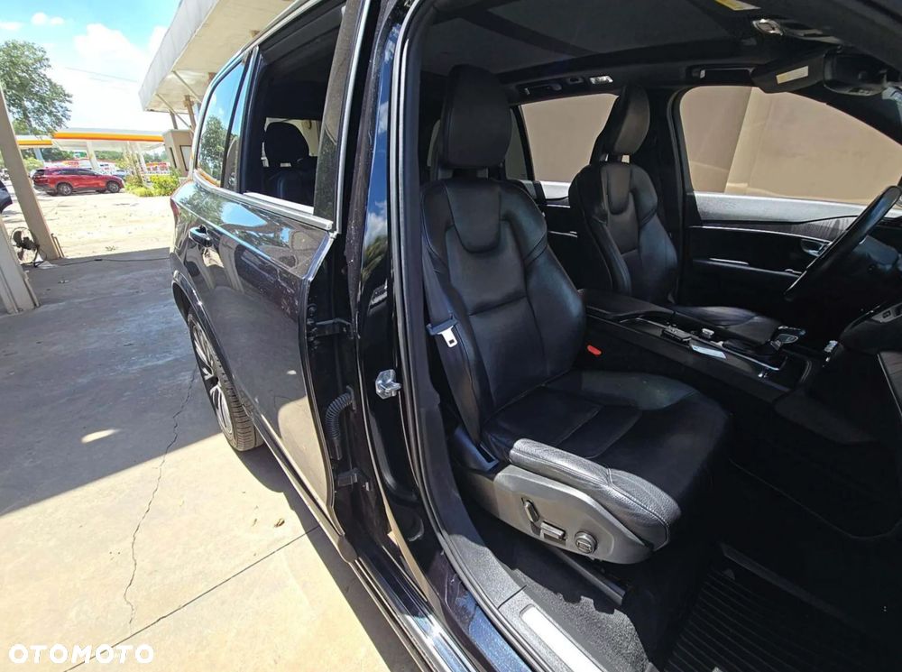 Volvo XC 90 B5 B AWD Momentum - 9