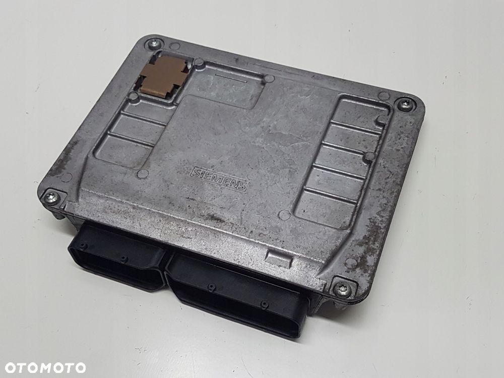 POLO 9N 1.2 KOMPUTER MODUŁ 03D906032C 5WP4012405 - 4