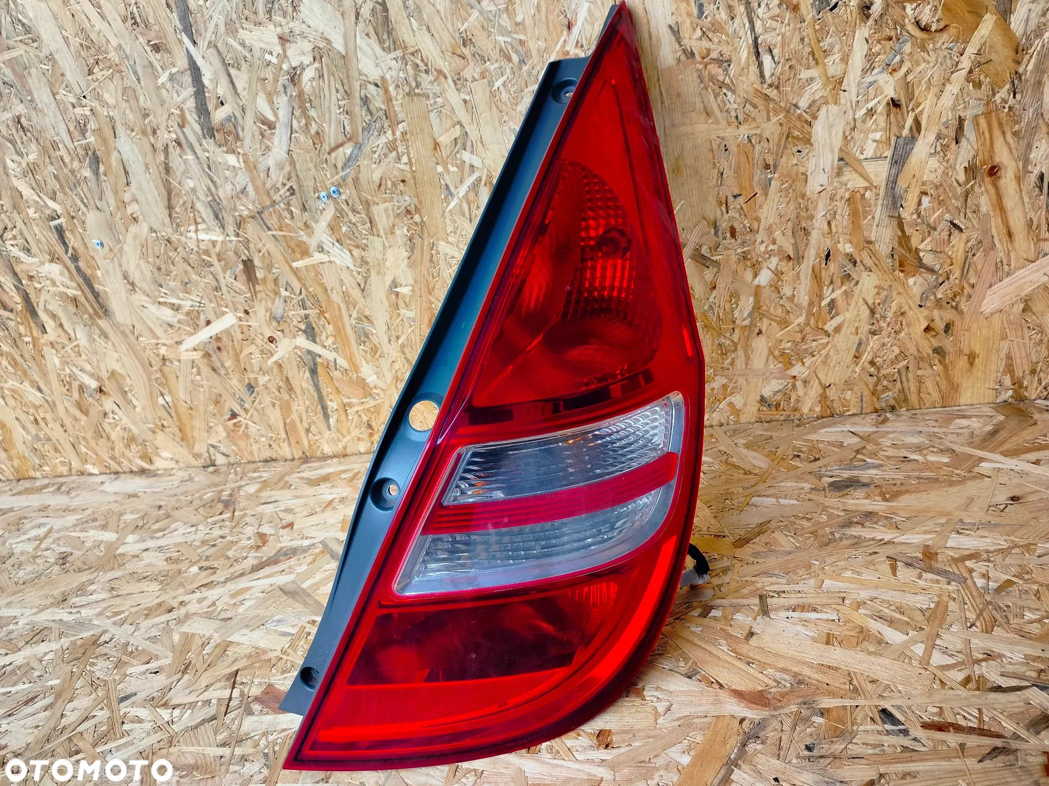 Lampa Tylna Tył Prawa Hyundai I30 07-12r. - 1
