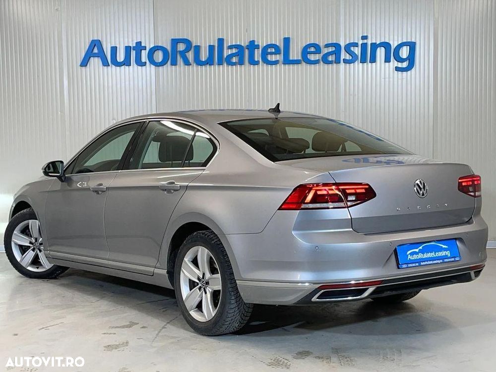 Volkswagen Passat 2.0 TDI DSG Highline - 3