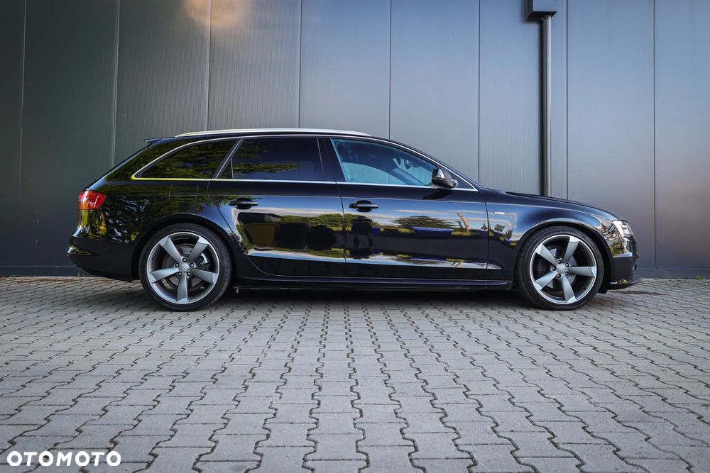 Audi A4 Avant 2.0 TDI DPF clean diesel quattro S line Sportpaket - 4