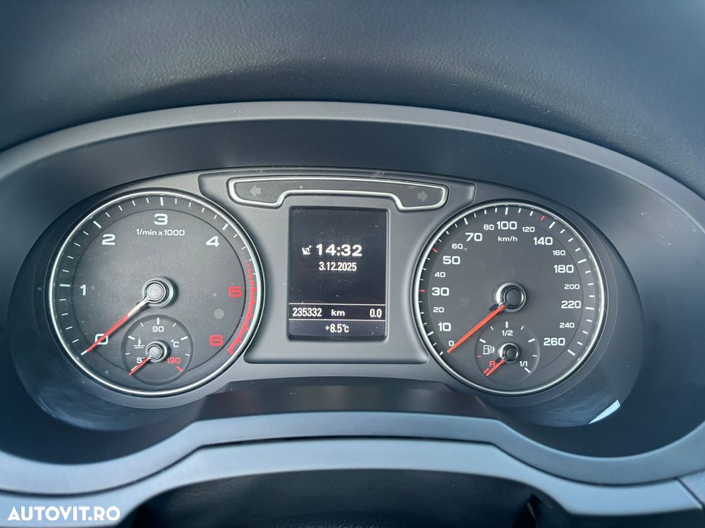 Audi Q3 2.0 TDI Quattro - 10