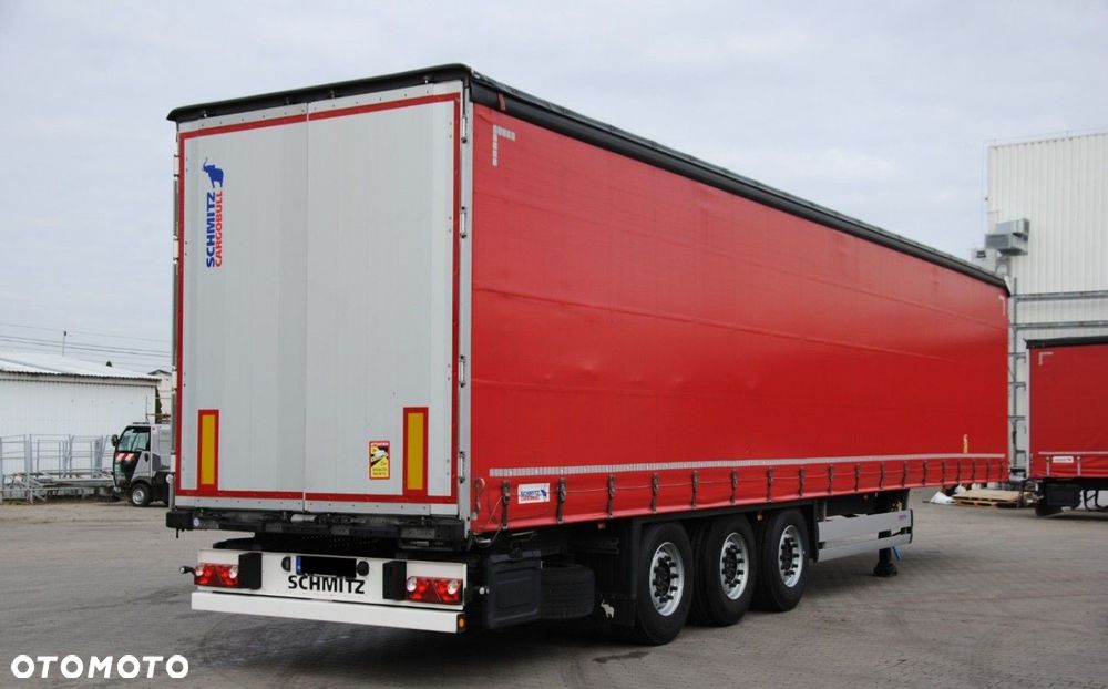 Schmitz Cargobull SCS, podnoszona oś - 3
