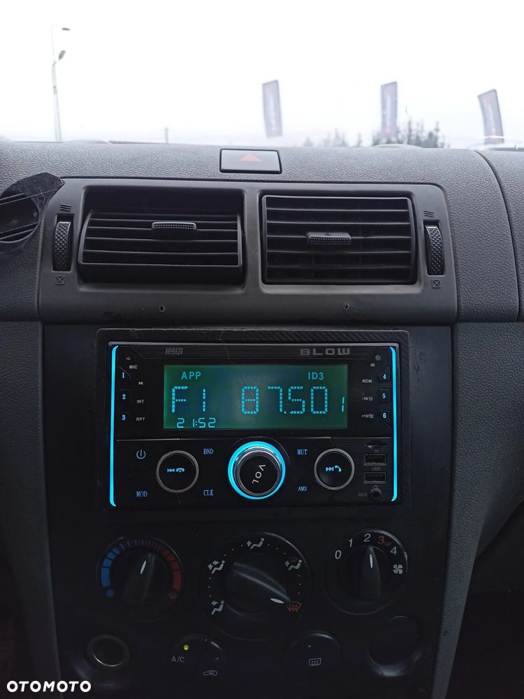 Ford Tourneo Connect - 10