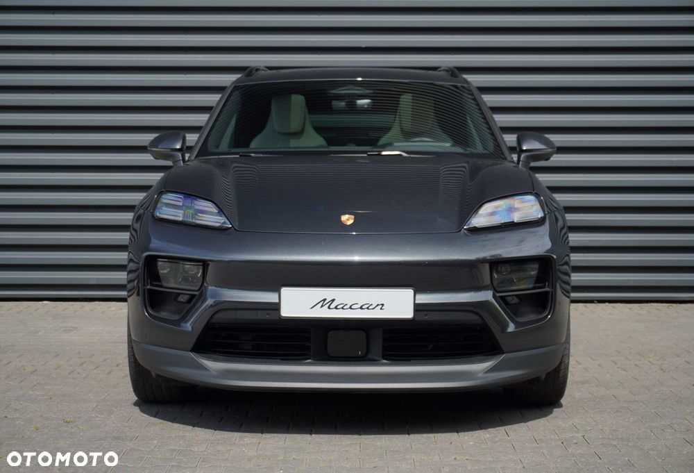 Porsche Macan - 2