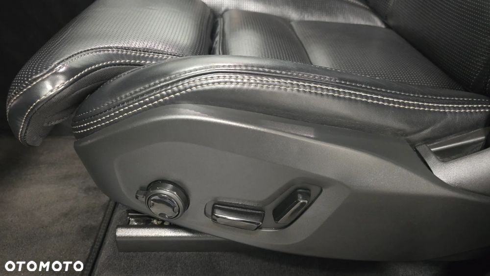 Volvo XC 90 B5 D AWD Geartronic RDesign - 12