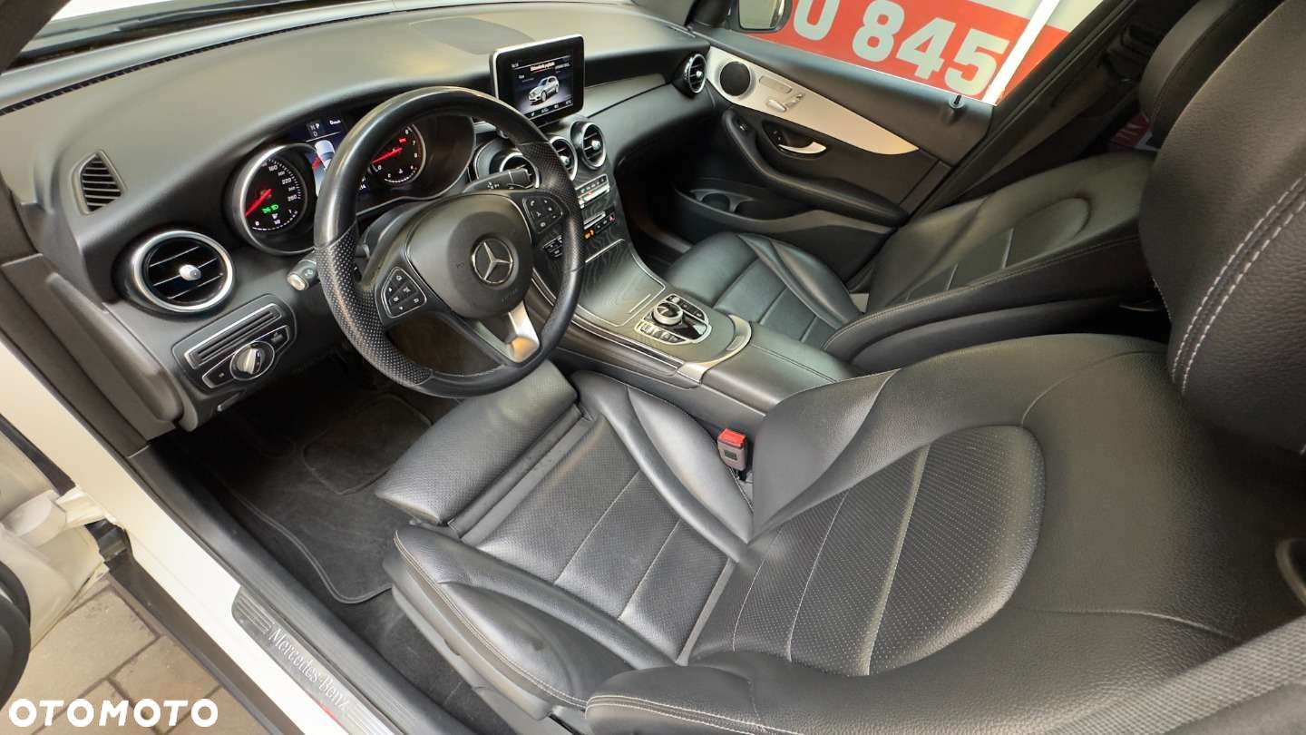 Mercedes-Benz GLC - 22