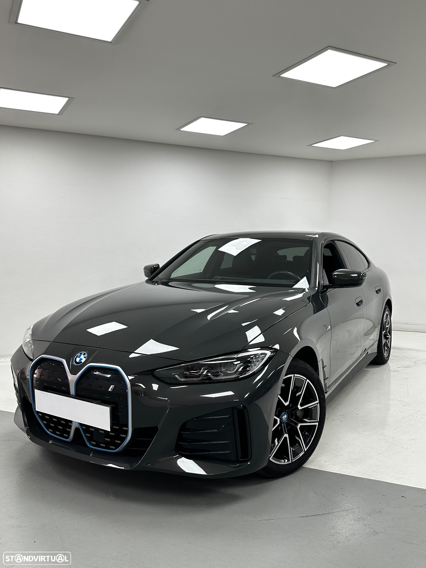 BMW i4 eDrive40 Edição Desportiva M - 23