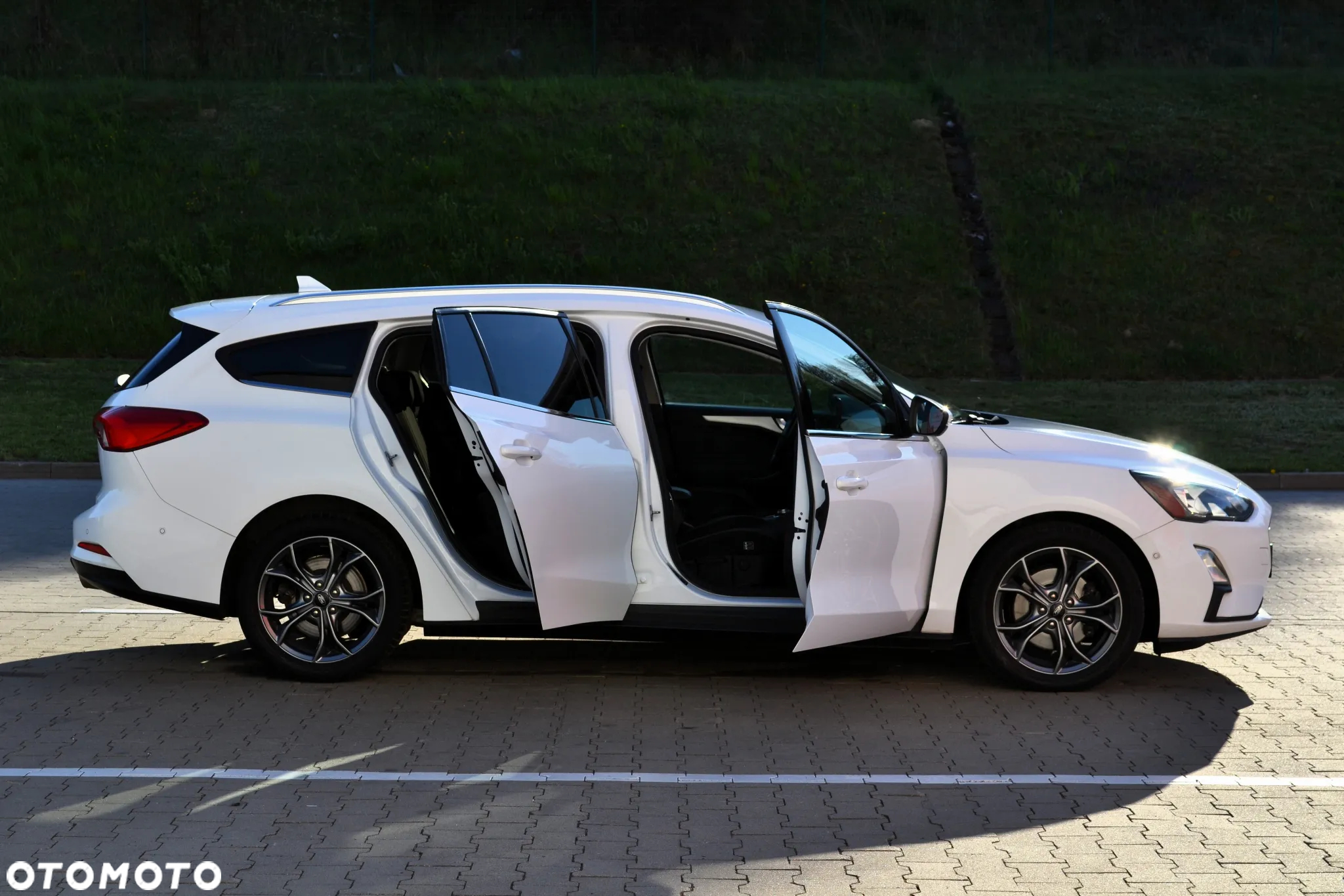 Ford Focus 2.0 EcoBlue Titanium X - 27