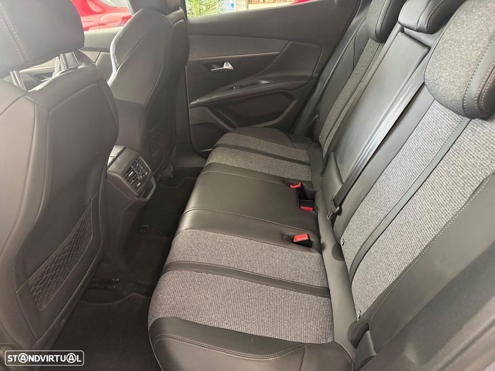 Peugeot 3008 1.2 PureTech Allure - 7
