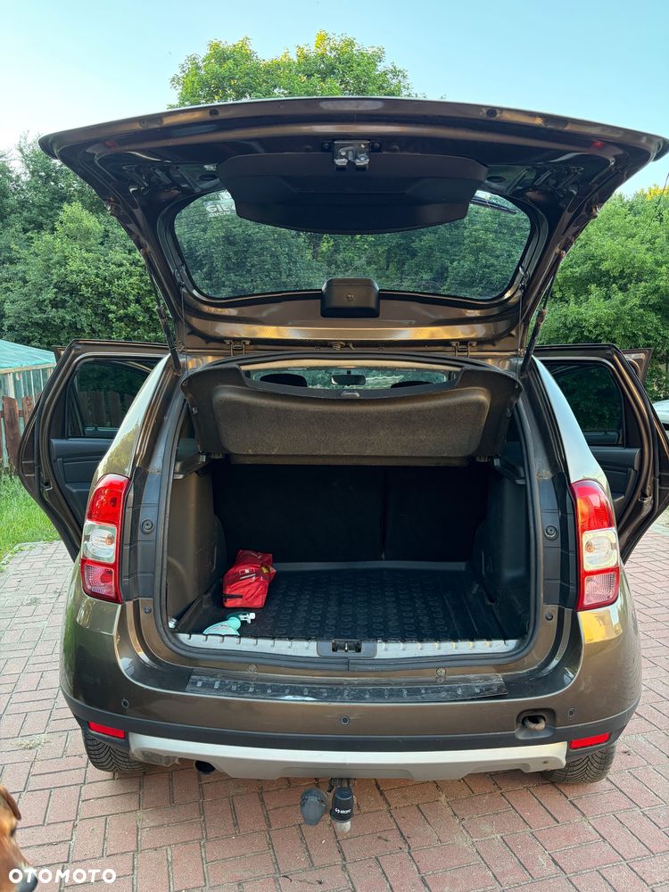Dacia Duster 1.6 SCe Blackshadow S&S - 12