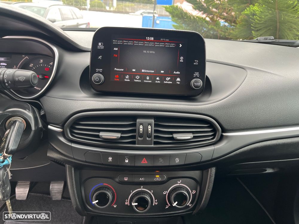 Fiat Tipo Station Wagon 1.3 M-Jet Mirror - 32