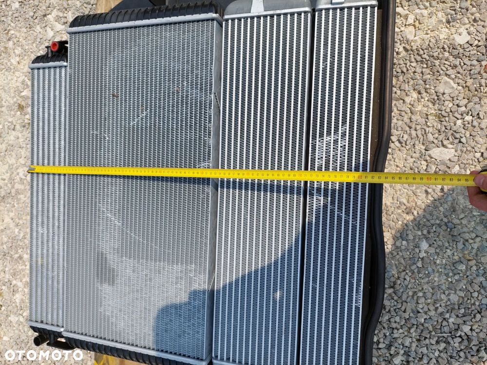 Chłodnica cieczy oleju wody zespół chłodnic intercooler Manitou MLT 733, 933, 1033 630, 730 - 19