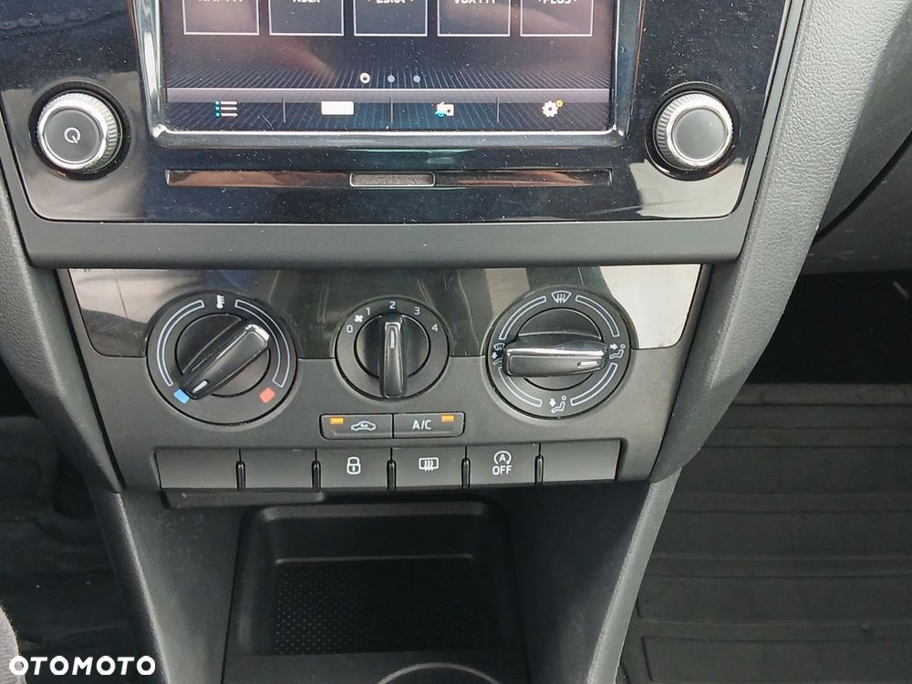 Skoda RAPID - 17
