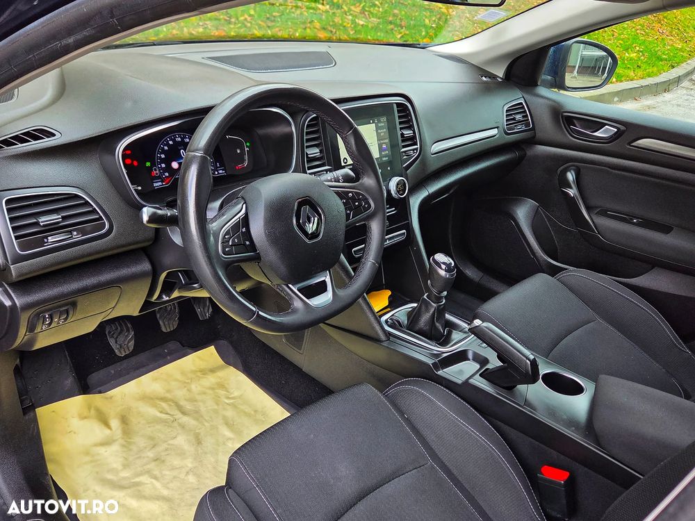 Renault Megane Grandtour BLUE dCi 115 BUSINESS EDITION - 15