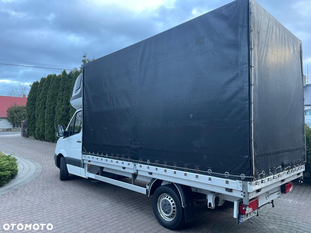 Mercedes-Benz SPRINTER - 15