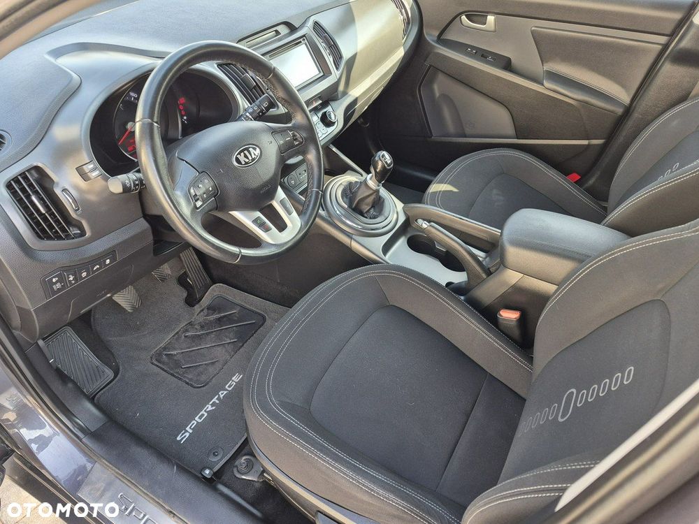 Kia Sportage - 8