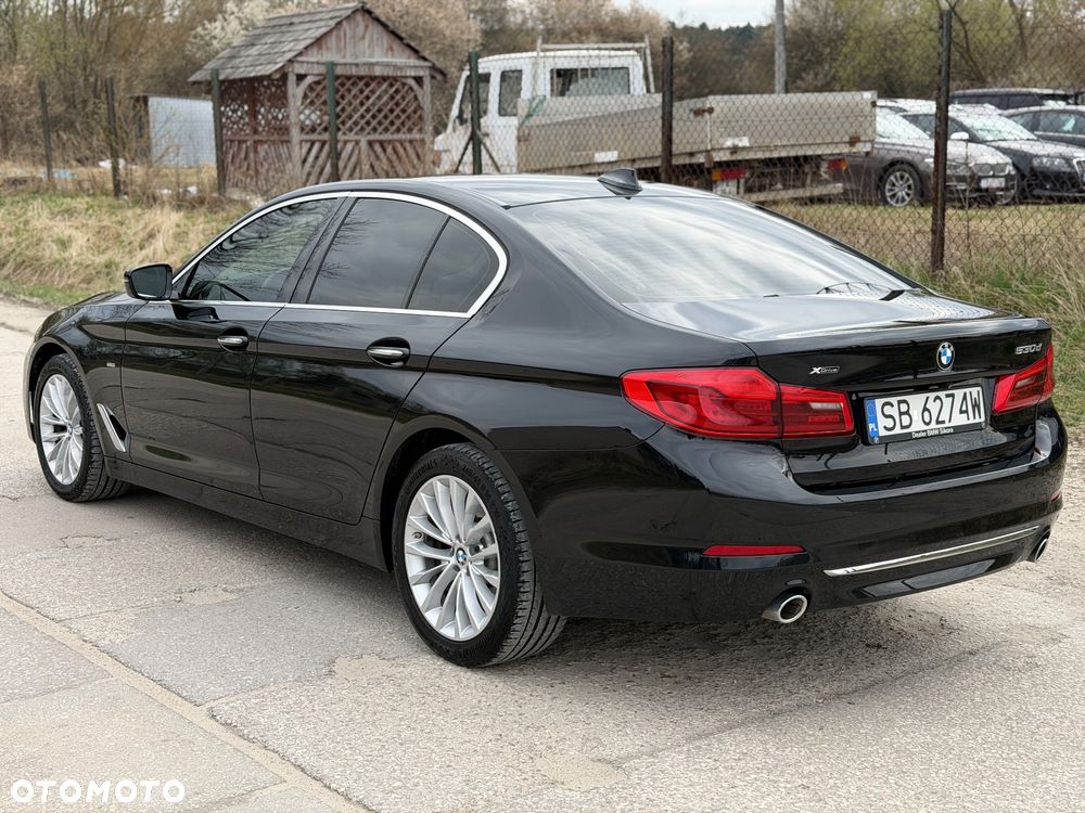 BMW Seria 5 530d xDrive Luxury Line - 3