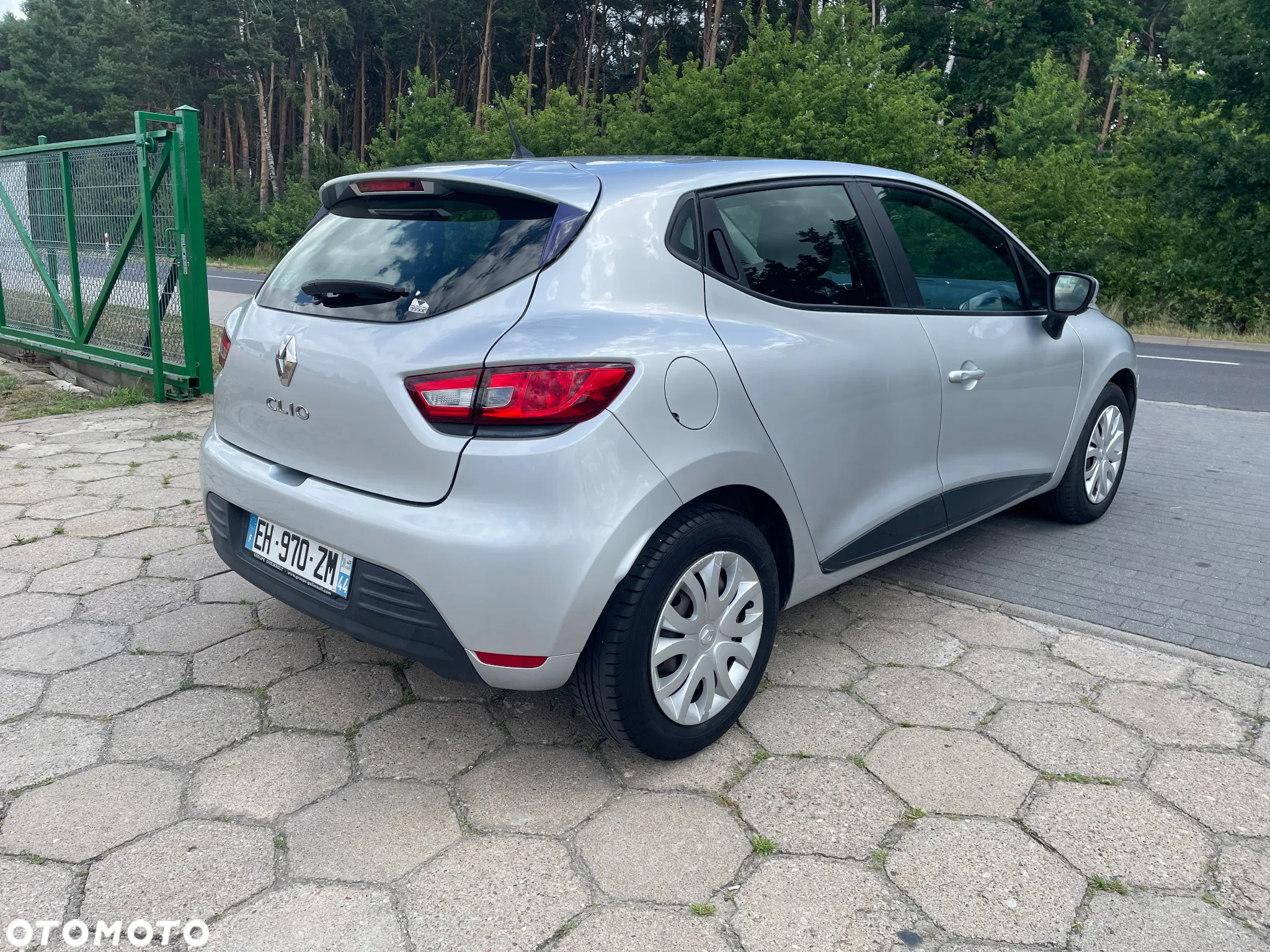 Renault Clio - 8