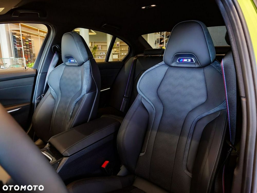 BMW M3 Competition M xDrive - 17