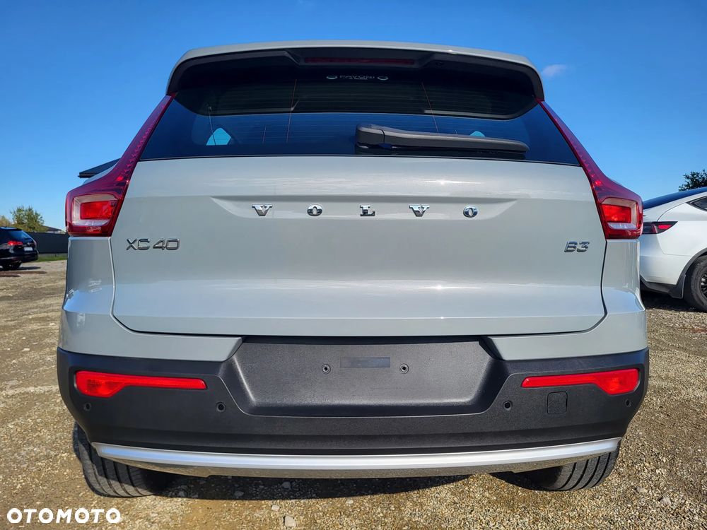 Volvo XC 40 - 6